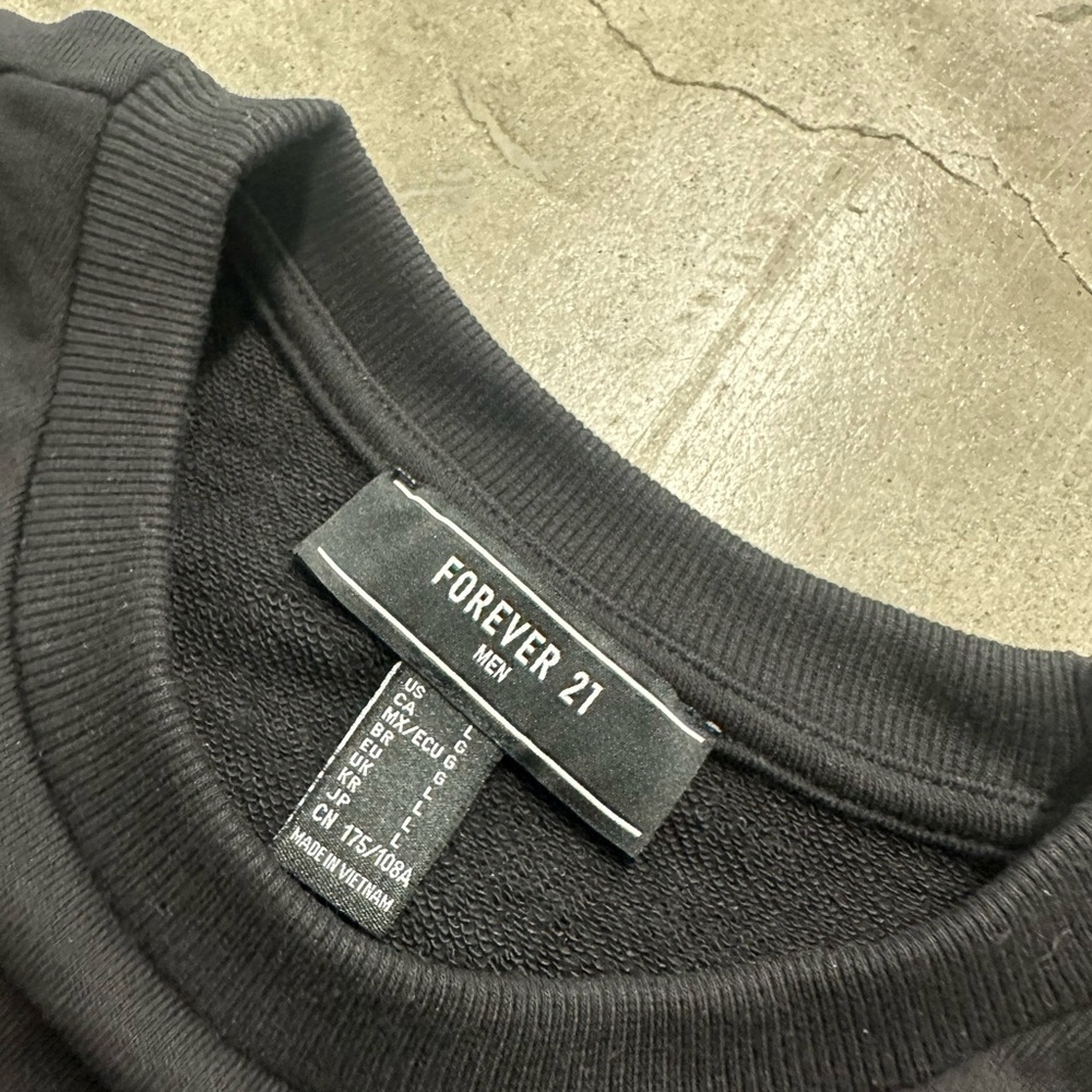 Crew neck - Picture 4 of 4